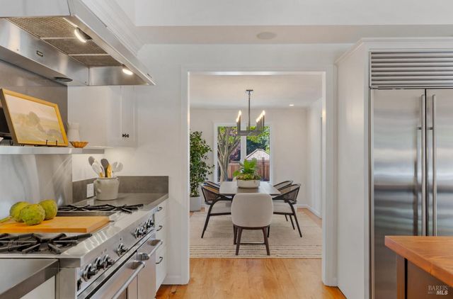 60 Green Valley Ct, San Anselmo, CA 94960