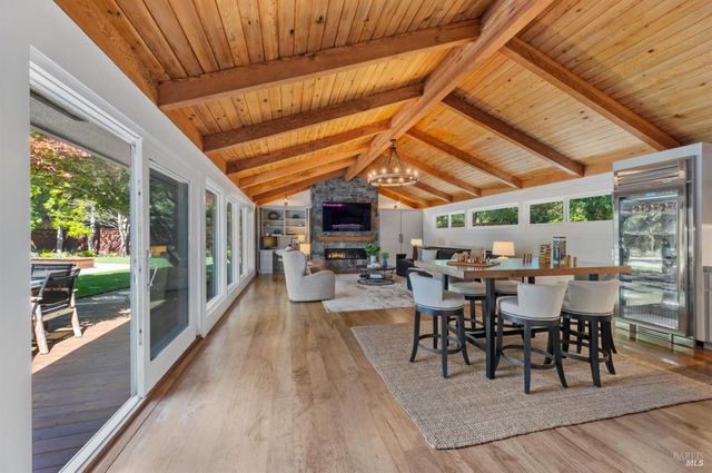 60 Green Valley Ct, San Anselmo, CA 94960