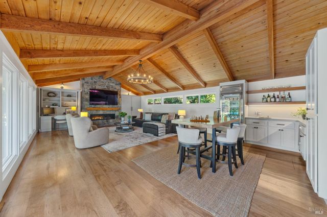 60 Green Valley Ct, San Anselmo, CA 94960