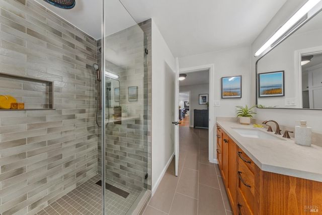 60 Green Valley Ct, San Anselmo, CA 94960