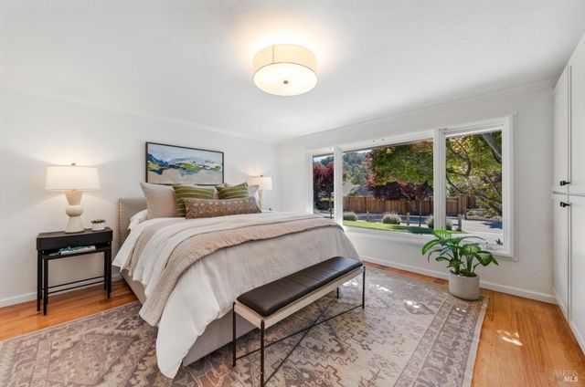 60 Green Valley Ct, San Anselmo, CA 94960