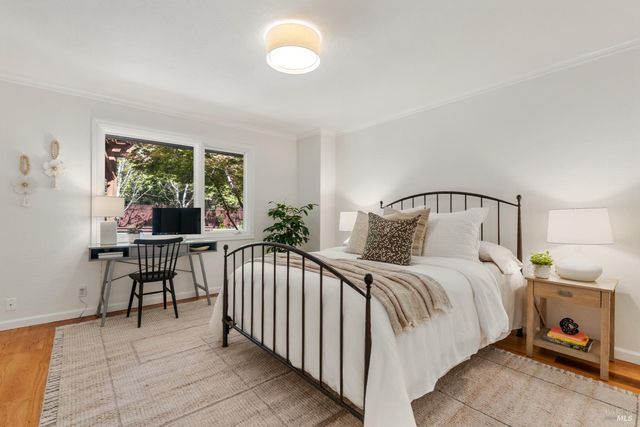 60 Green Valley Ct, San Anselmo, CA 94960