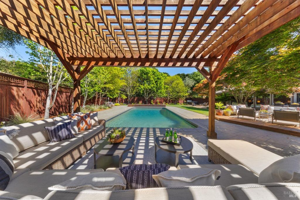 60 Green Valley Ct, San Anselmo, CA 94960