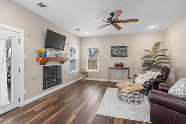 1405 Bur Oak CV, Cedar Park, TX 78613