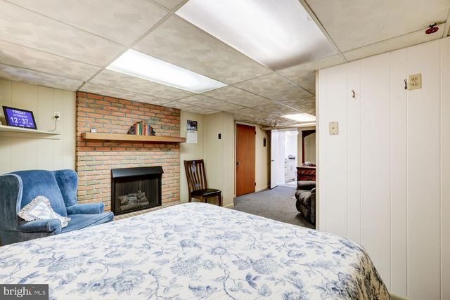 972 W MAIN ST, Ephrata, PA 17522