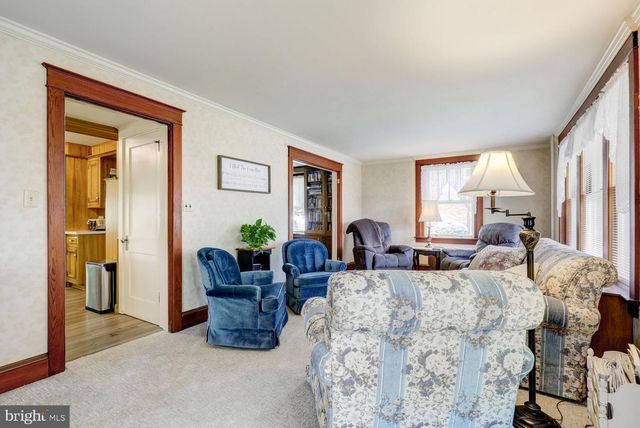 972 W MAIN ST, Ephrata, PA 17522