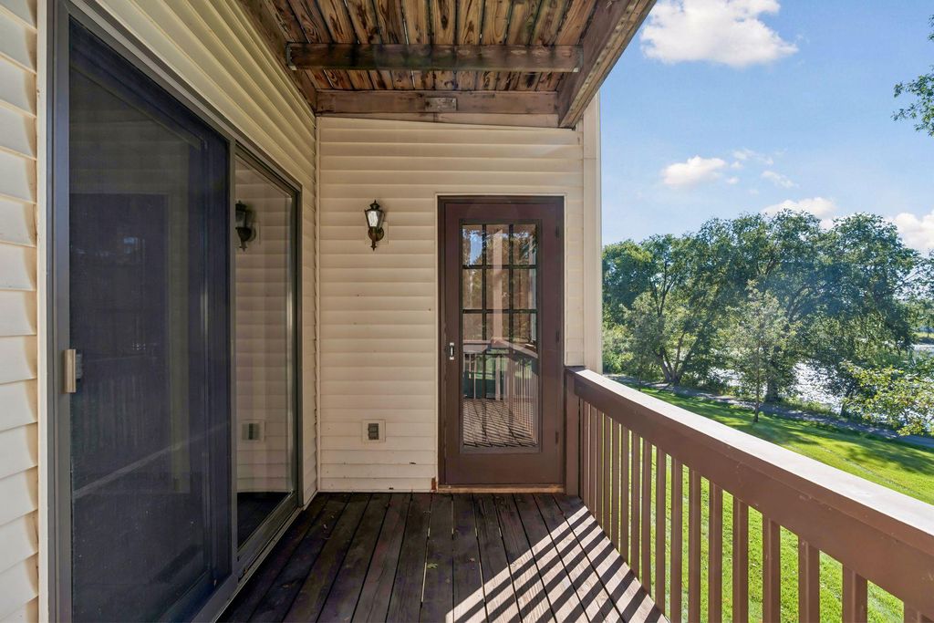 2642 Lake Court Drive 28, Mounds View, MN 55112 — photo 3
