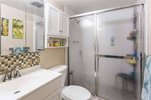 1425 Arthur Street 205A, Hollywood, FL 33020