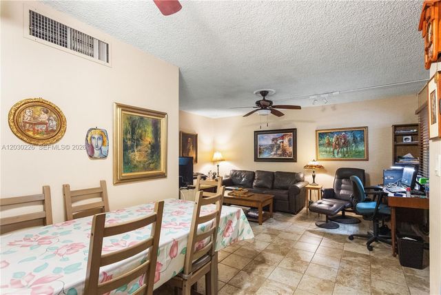 1425 Arthur Street 205A, Hollywood, FL 33020