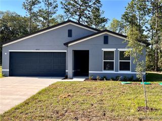 6652 N Bedstrow Boulevard, Citrus Springs, FL 34434