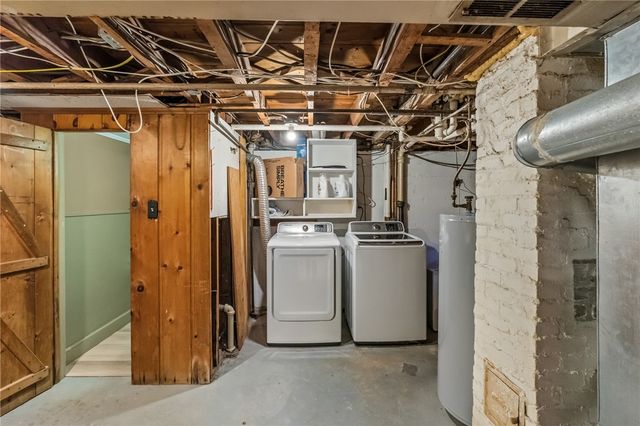 19 Annette Avenue, Pawtucket, RI 02861