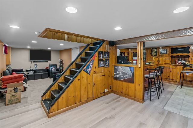 19 Annette Avenue, Pawtucket, RI 02861