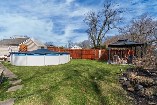 19 Annette Avenue, Pawtucket, RI 02861