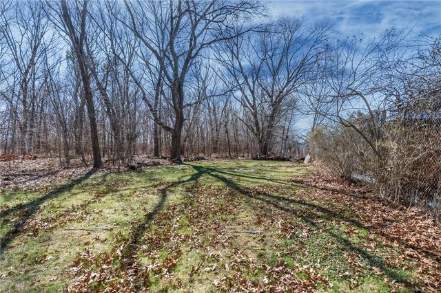 19 Annette Avenue, Pawtucket, RI 02861