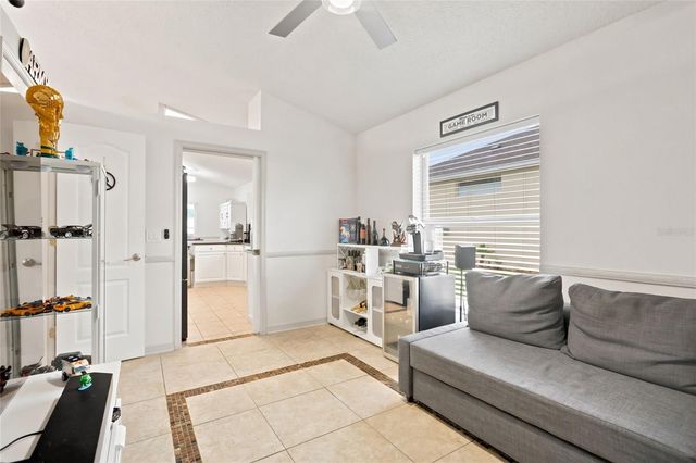 2613 RUNYON CIRCLE, Orlando, FL 32837