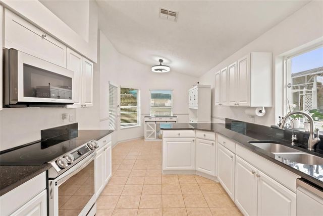2613 RUNYON CIRCLE, Orlando, FL 32837