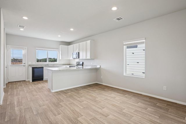 425 Rear Boot WAY, Liberty Hill, TX 78642