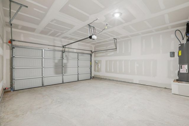 425 Rear Boot WAY, Liberty Hill, TX 78642