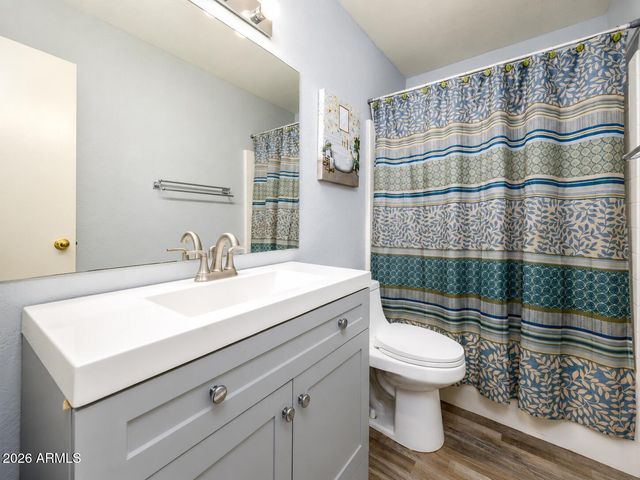 824 W 15TH Avenue, Apache Junction, AZ 85120