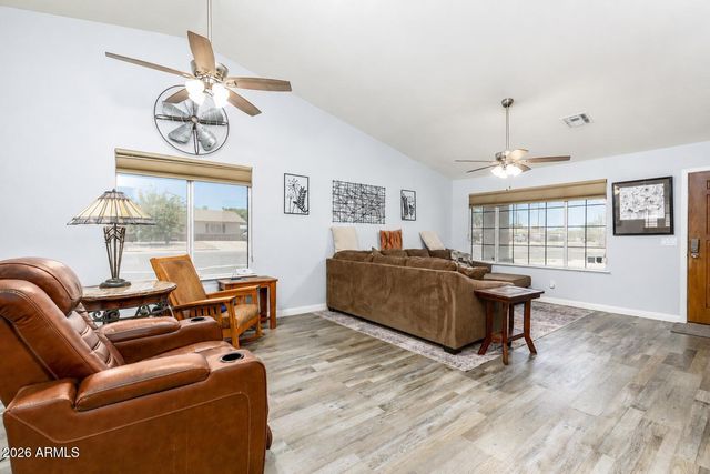 824 W 15TH Avenue, Apache Junction, AZ 85120