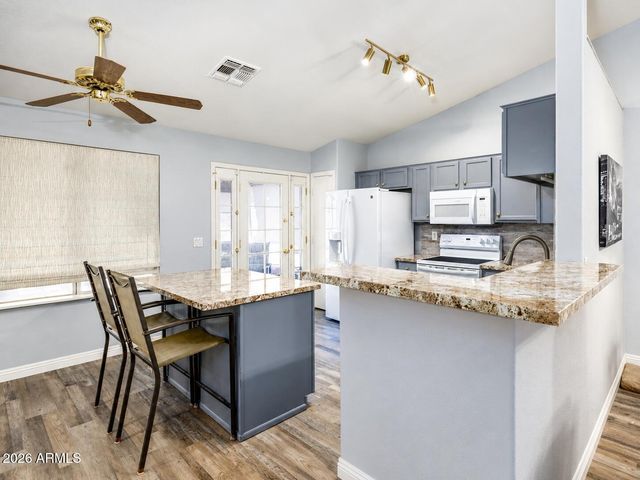 824 W 15TH Avenue, Apache Junction, AZ 85120