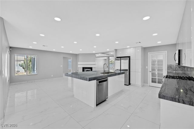 265 Via Malorca Street, Henderson, NV 89074