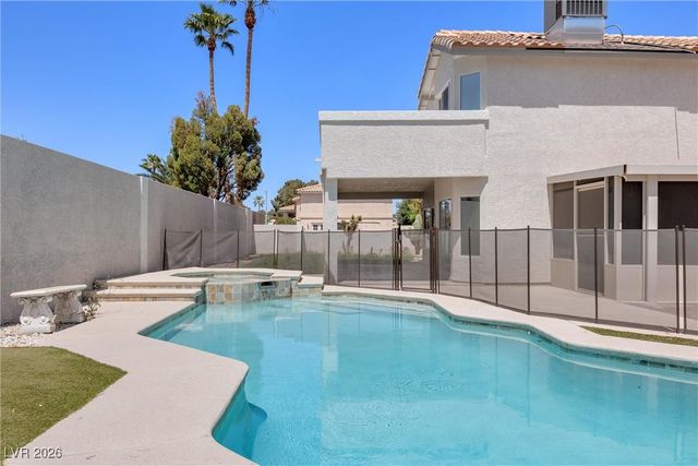 265 Via Malorca Street, Henderson, NV 89074