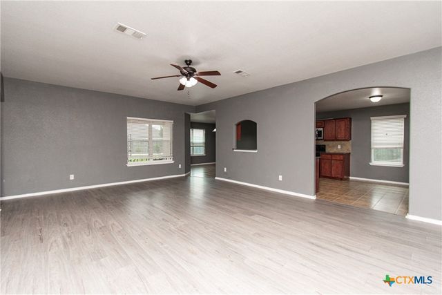 3200 Alamocitos Creek Drive, Killeen, TX 76549
