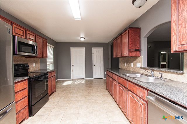 3200 Alamocitos Creek Drive, Killeen, TX 76549