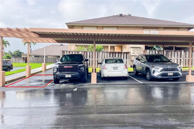 94-858 Lelepua Street 11A, Waipahu, HI 96797