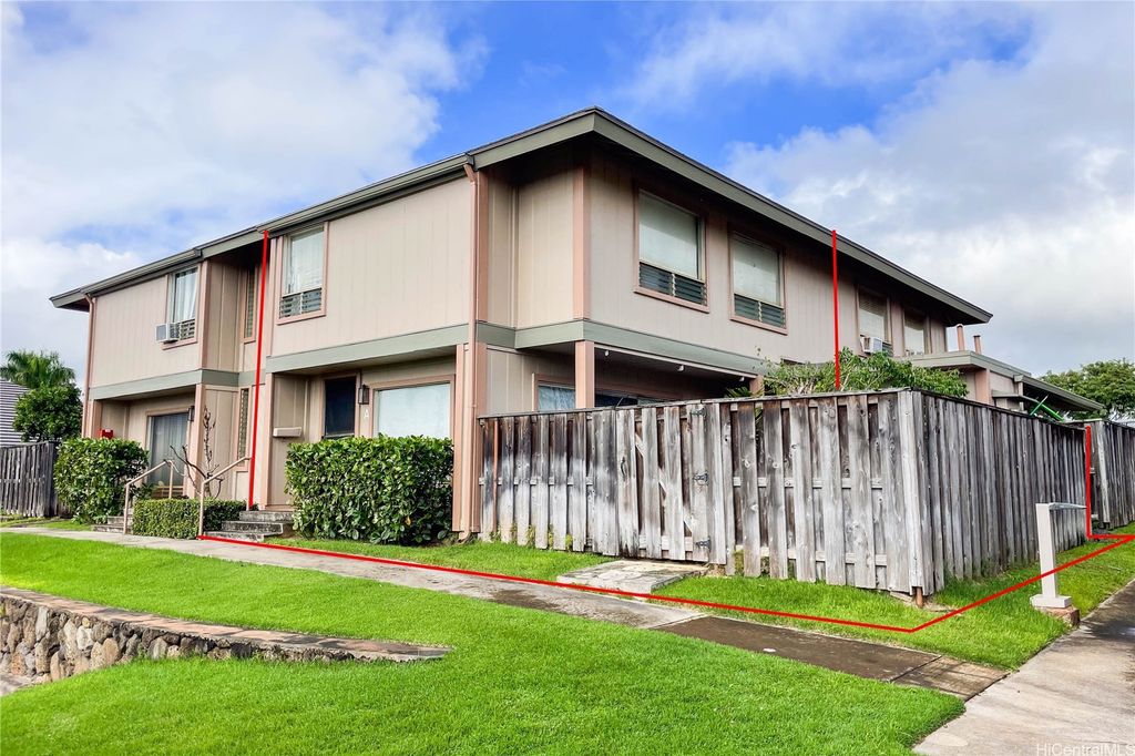94-858 Lelepua Street 11A, Waipahu, HI 96797