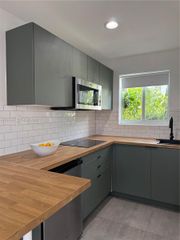 2230 NW 6th St C, Miami, FL 33125