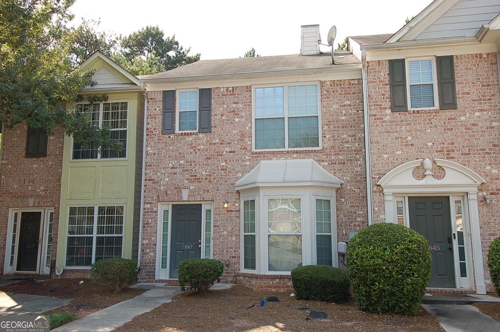 2847 Parkway Close, Lithonia, GA 30058 — exterior