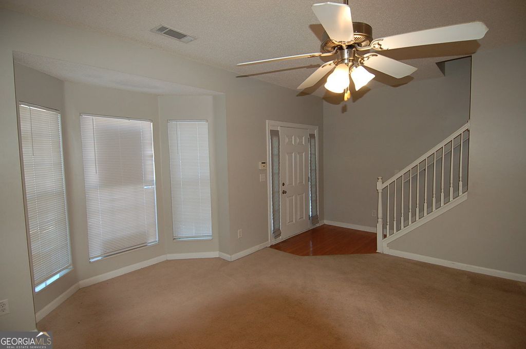 2847 Parkway Close, Lithonia, GA 30058 — photo 4