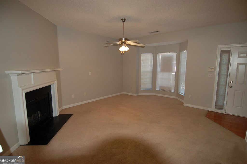 2847 Parkway Close, Lithonia, GA 30058 — photo 5
