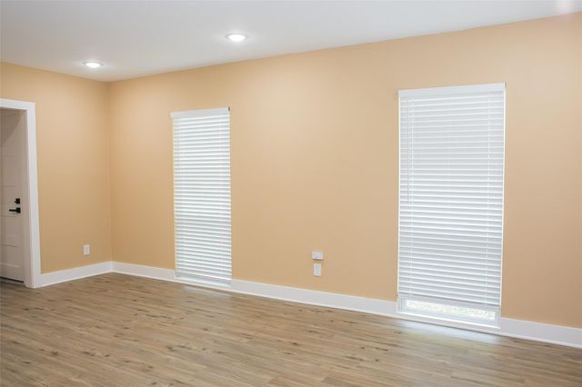 2301 Albans Road, Houston, TX 77005