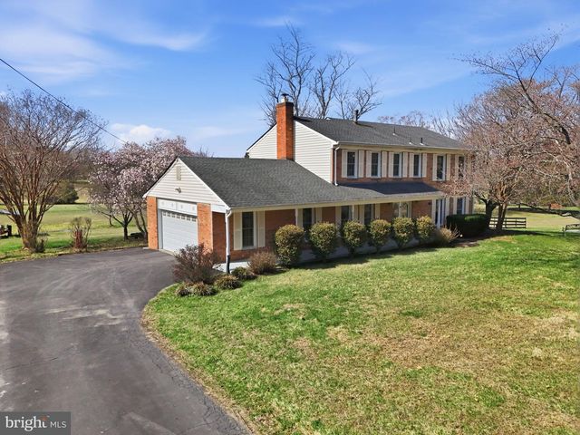 9613 CHEVALLE DR, Manassas, VA 20112