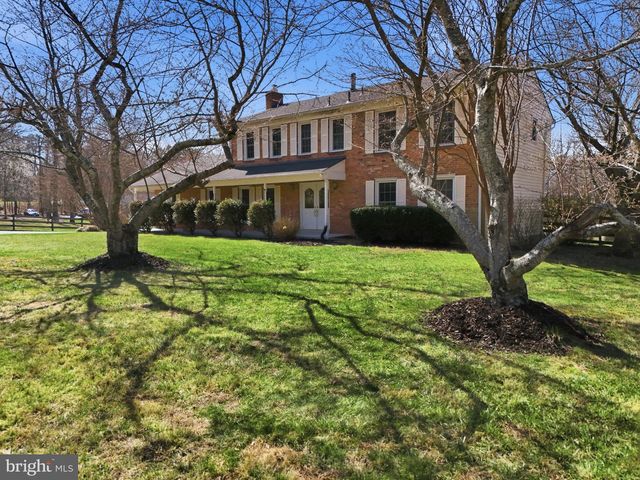 9613 CHEVALLE DR, Manassas, VA 20112