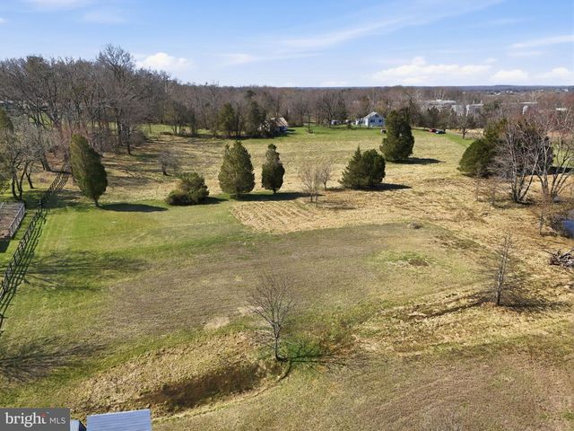 9613 CHEVALLE DR, Manassas, VA 20112