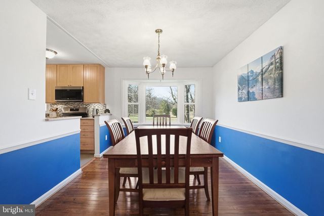 9613 CHEVALLE DR, Manassas, VA 20112