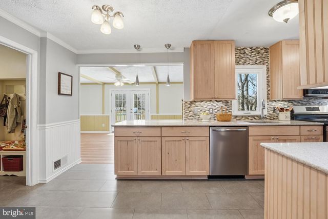 9613 CHEVALLE DR, Manassas, VA 20112