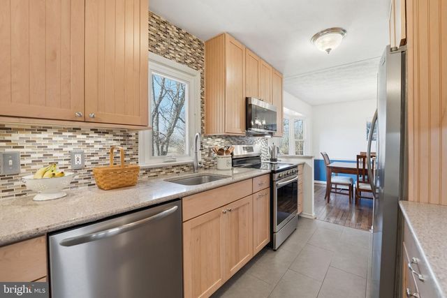 9613 CHEVALLE DR, Manassas, VA 20112