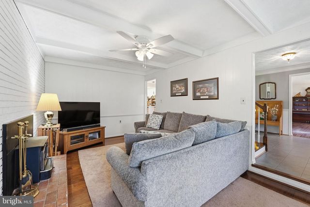 9613 CHEVALLE DR, Manassas, VA 20112