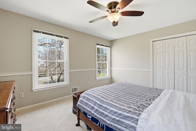 9613 CHEVALLE DR, Manassas, VA 20112