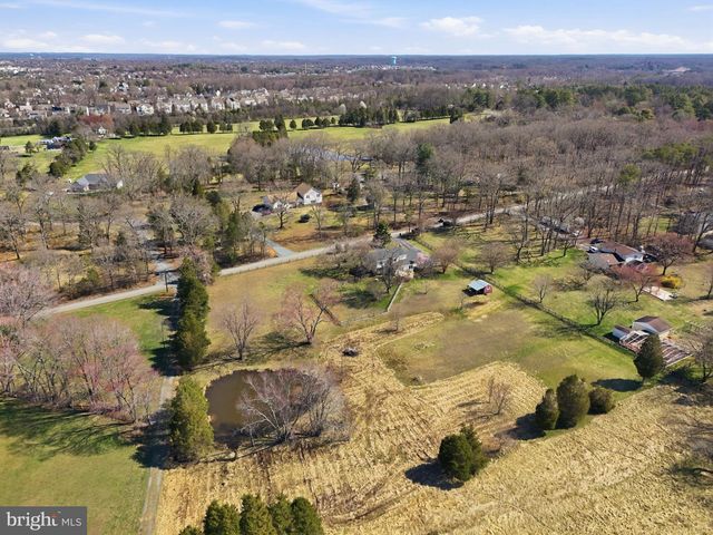 9613 CHEVALLE DR, Manassas, VA 20112