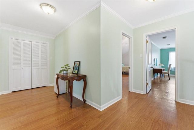 2032 Charvais Drive, Lake Charles, LA 70601