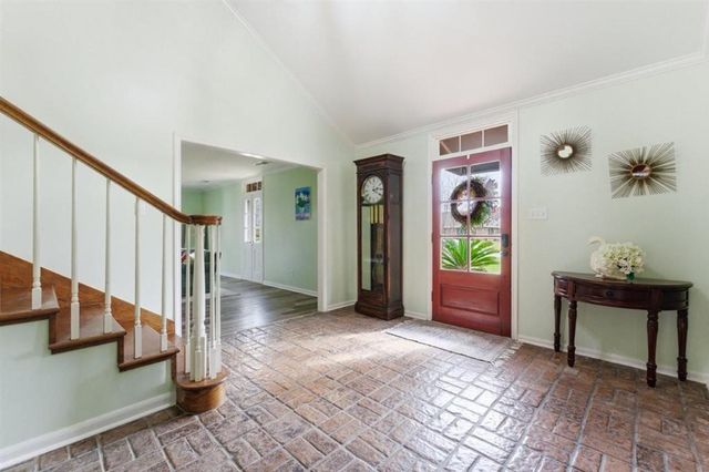 2032 Charvais Drive, Lake Charles, LA 70601
