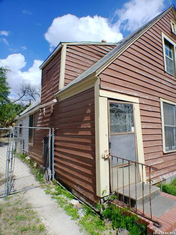 105 Dunning, San Antonio, TX 78210