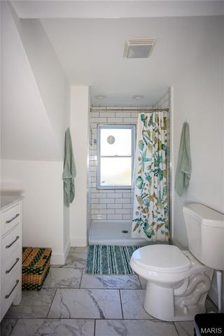 715 Erskine Avenue, St Louis, MO 63125