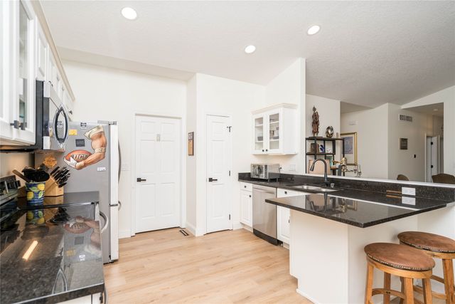 910 NE 45th Street, Ankeny, IA 50021